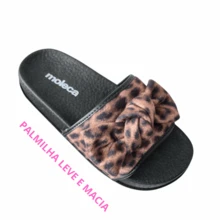Chinelo Moleca Slide Com Laço 5538.103 Feminino Preto E Animal Print Oncinha  Praia  Tropical    Neutro  elegante  Festa    PVC    Nó borboleta    Feminino  Ar livre  Casa  Festa  Praia    Todas - Castanho - Visão 4