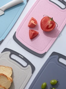 1 Stück doppelseitiges antibakterielles und schimmelresistentes Schneidebrett für den Haushalt, Hilfsmittel zum Schneiden von Lebensmitteln, Schneidebrett für Obst, klebiges Küchen-Schneidebrett, Messer-Board, Gastronomie