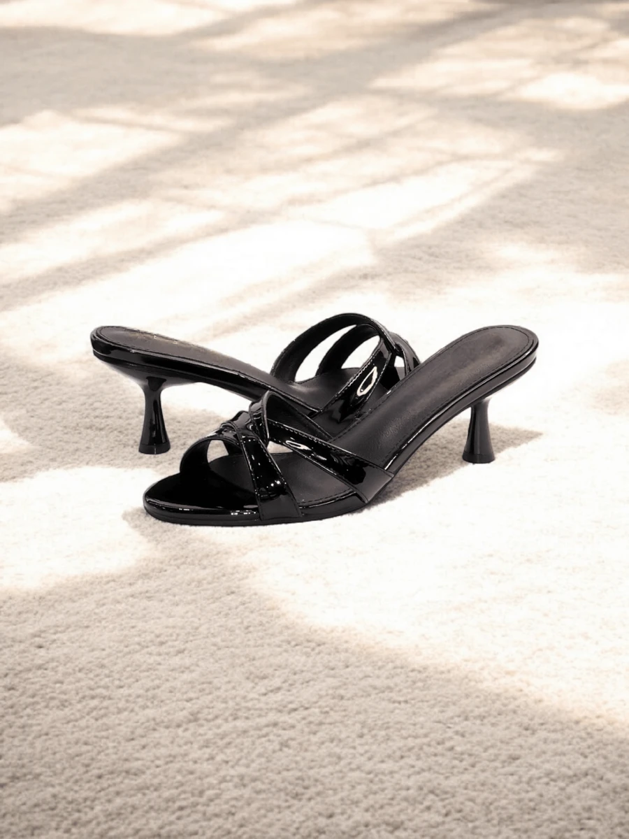 Women's Fashion Versatile High Heel Sandals - Black - View 1