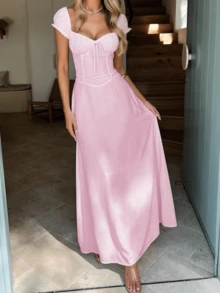 Vestito corto con spacco e maniche corte da donna per l'autunno WOWDARK