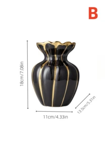1个高品质奢华镀金花瓶,适合在办公桌上摆放干花或鲜花,也可作为玄关或客厅桌上的优雅花瓶装饰品。 - 彩色 - 查看 16