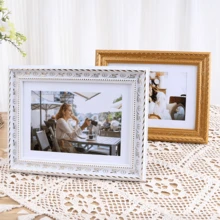 1 Peça de Moldura de Foto Vintage com Relevo Dourado - Estilo Europeu Retangular, Estúdio Fotográfico, Decoração de Corredor Doméstico, Combinação de Artesanato Clássico Europeu e Moderno, Adequada para Decoração Doméstica, Decoração de Quarto, Decoração de Mesa
