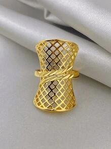 Pierścień z ażurowym wzorem kwiatowym inspirowany stylem vintage, platerowany 18-karatowym złotem, wyjątkowy elegancki dodatek dla kobiet do codziennego noszenia, dojazdów do pracy i randek