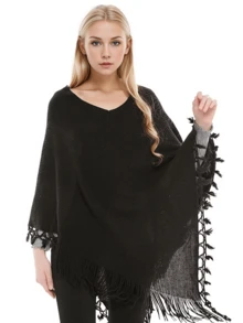 1 件纯色镂空蝙蝠翼流苏针织斗篷