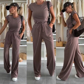 Elegancki damski jednokolorowy komplet z okrągłym dekoltem, prążkowaną dzianiną, krótkim rękawem i szerokimi nogawkami, wiosna, jesień, lato