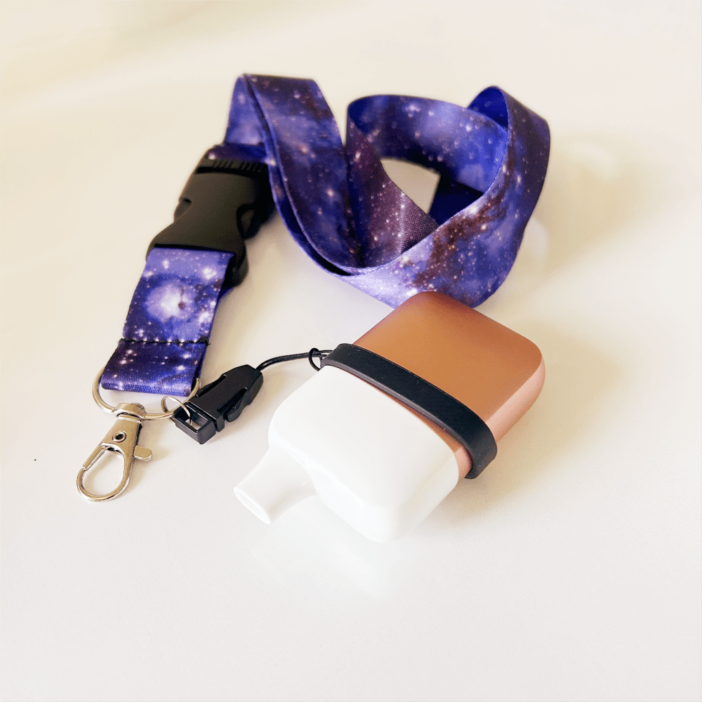 2pcs/Set, 4-In-1 Smoking Accessory Kit, Includes 1pc Large Starry Sky Print Lanyard Strap And 3pcs Different Size Silicone Anti-Lost Rings. Portable Smoking Gear Losing Prevention Accessories.
