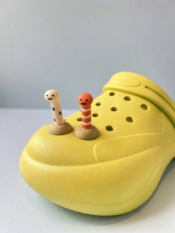 2pcs Cartoon Sea Creature Series Spotted & Striped Moray Eel Shoe Charms, Suitable For Clogs, Beach Sandals