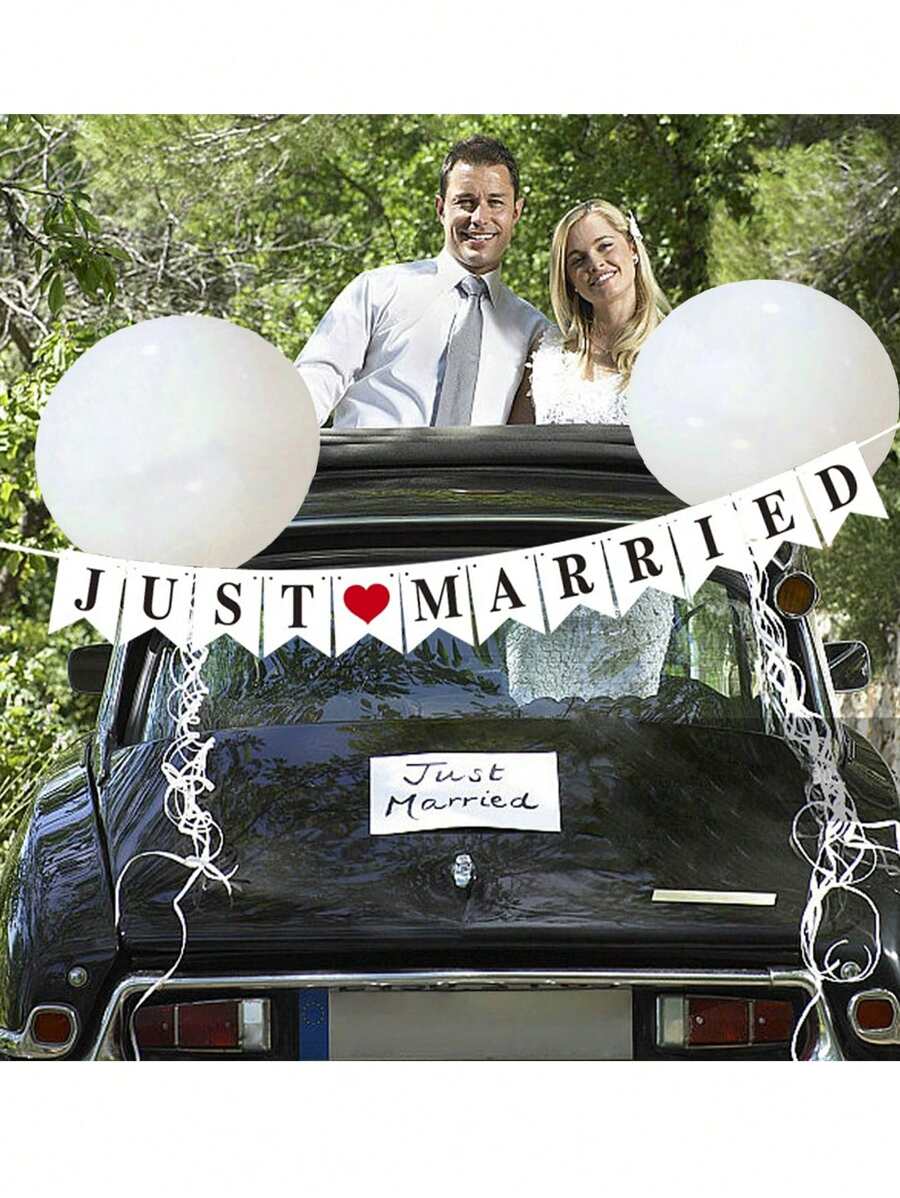 13pcs Banner JUST MARRIED Red Heart Pull Flower, Wedding Party Backdrop Decoration, Party Wedding Decoration Vintage Pull Flower, Suitable For Wedding Wedding Engagement Decoration Pull Flower Valentine's Day Proposal Decoration