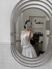 2025 新款女式白色露肩设计衬衫，时尚法式简约风格上衣