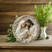 1 件金属“圣家族”徽章墙饰 - 2D 高清印刷圆形金属装饰，带预钻孔 - 高品质印刷，适用于客厅、浴室、卧室、车库、酒吧、咖啡厅、节日艺术，8x8 英寸