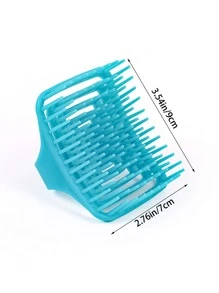Convenant aux hommes et aux femmes, ce peigne de massage doté d'un design aéré et d'une poignée portable convient à une utilisation mouillée et sèche. Il a les fonctions de masser le cuir chevelu et de nettoyer les cheveux.