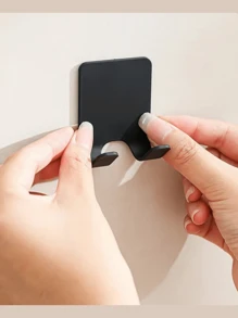 6-Piece Punch-Free Razor Holder, Adhesive Metal Hooks, Accessories Organizer, Modern Wall-Mounted Design, Easy To Install, Smooth Metal Surface, Durable, Not Easy To Rust, Reusable, Suitable For Kitchen, Bathroom.
