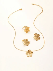 3pcs 18K Gold Plated Stainless Steel 5-Leaf Flower Design Earrings, Pendant Necklace And Ring Set, Gift Valentines,Mom,Mother,Mother's Day,Gift