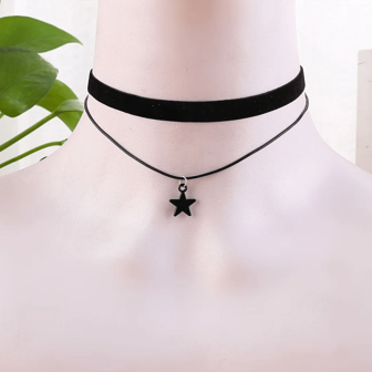 1pc Minimalist Chic Punk Style Faux Velvet Double Layer Stainless Steel Bead Layered Black Choker Necklace Collar Choker For Women, Versatile Daily Wear Metal Necklace Non-Fading