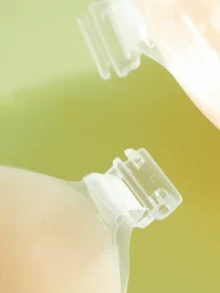 2对装粘性聚拢文胸，性感硅胶乳贴，女士吊袜带，新娘，写真，小胸，加厚聚拢，轻薄透气夏季款，隐形文胸花瓣，女士内衣礼品