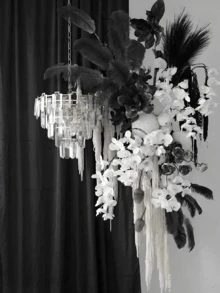 10 pezzi Steli di erba di pampas finta nera, pianta artificiale di canne decorative, stile realistico e soffice di piume, elegante accento per la casa, perfetto per composizioni in vaso, decorazione in stile boho moderno per soggiorno, camera da letto o sala da pranzo, regalo per la Festa della Mamma, decorazioni di Ognissanti, regali di Natale, forniture per il ritorno a scuola