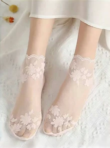 1 pièce Chaussettes courtes pour femme en maille respirante de couleur unie avec motif de feuilles et garniture en dentelle, chaussettes polyvalentes d'été pour la cheville