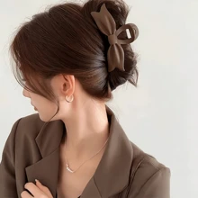3pcs Women Minimalist Matte Bowknot Solid Hair Clips, Elegant Versatile For Daily Wear, Casual Party, Commute, Vacation, Hairstyling, Face Wash, Shower, Makeup Summer Hair Claws Claw Clips Hair Jaw Clip Hair Clamps Hair Clutch Hair Catcher Clip