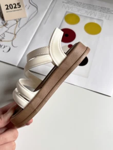 女童夏季时尚升级新款露趾青少年鞋公主鞋软底耐磨鞋小女孩凉鞋