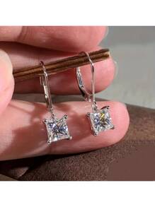Elegant Square Pendant And Round Earrings Set - Ideal For Weddings And Special Occasions