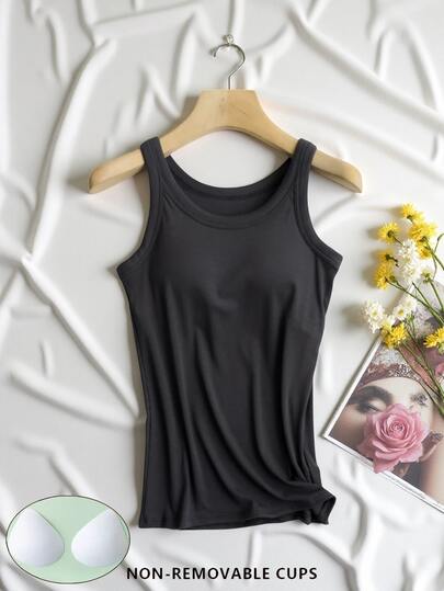 Women's Simple Fashion Comfortable Outer Wear Fitted Camisole Top With Lining, Figure Flattering