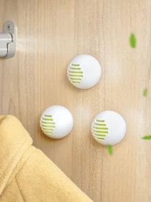 6个装绿茶鞋用除臭球，快速除臭空气清新剂，适用于鞋子、健身包、衣柜、宠物区、厨房、浴室和家居的除臭剂，可重复使用的镂空设计，气味均匀分散，使用无刺激，体积小巧，易于放置，持续除臭效果，家庭用品供应商 - 白色 - 查看 11