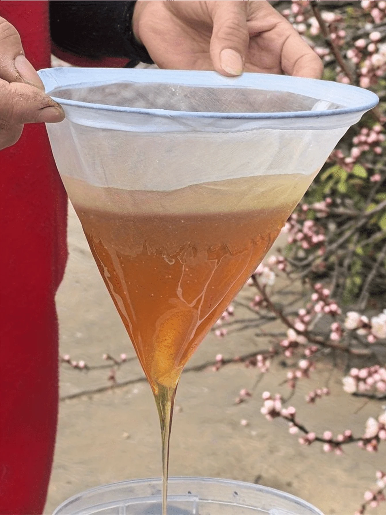 多規格尼龍濾網，適用於果汁、豆漿、蜂蜜、咖啡等，手動濾網，耐用錐形濾網，用於蜂蜜與液體過濾，有效去除雜質，適合各種液體過濾任務