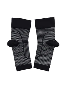 Compression Socks - Moisture-Wicking Nylon Blend, Reinforced Heel & Toe, Ankle Protection & Improved Circulation - Unisex Athletic Socks For Running, Hiking, All-Season Wear, Hiking Gear, Sporty Look, Breathable Fabric