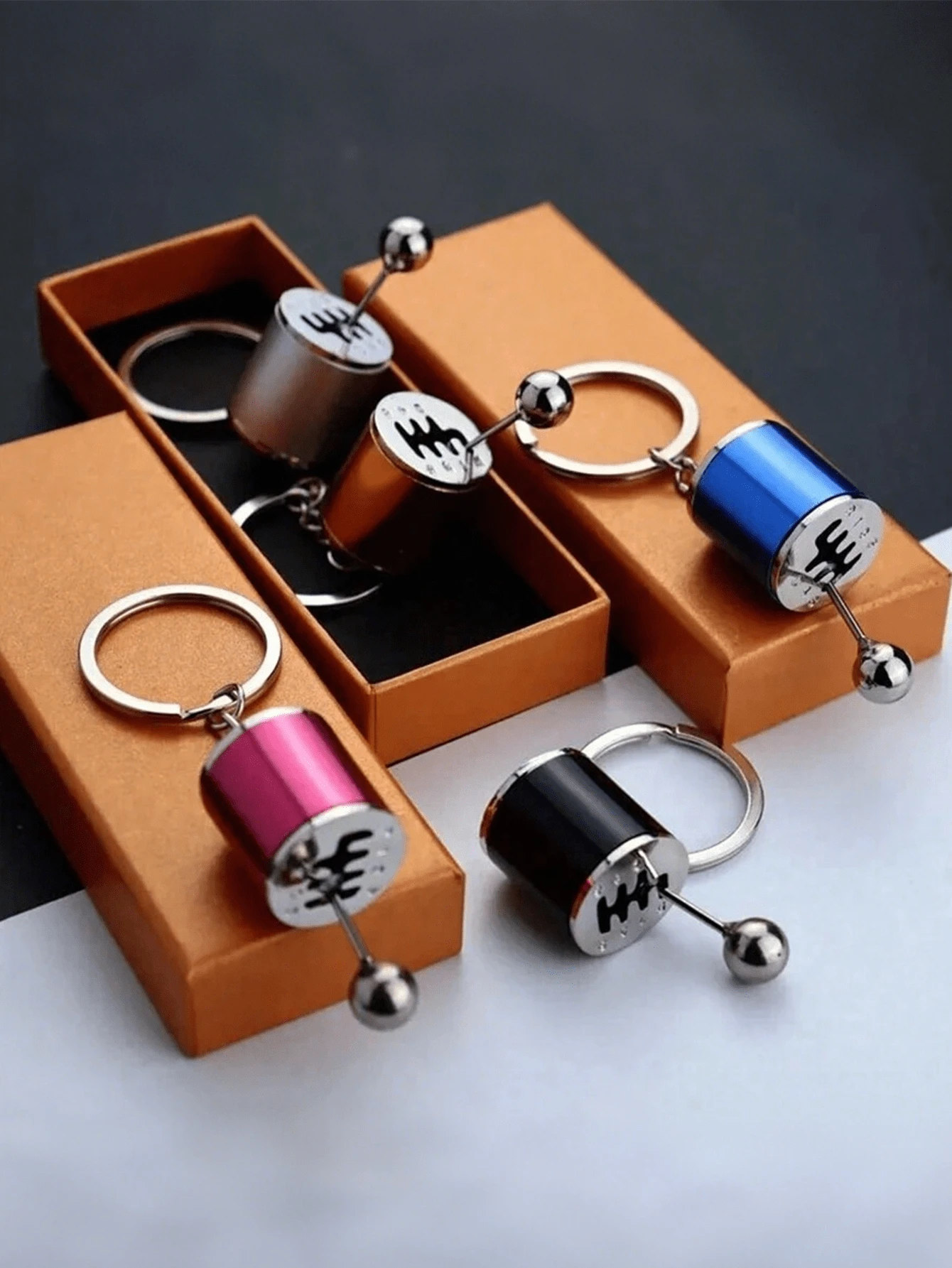 [Mini Alloy Gear Shift Keychain] Alloy Gearbox Keychain - Non-Braided Fashion Gear Shift Stick Keyring Car Accessory - Mini Auto Part Model Keychain (Black) - Multicolor - View 1