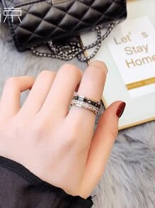 1pc Niche Luxury Roman Numeral Double Circle Titanium Steel Micro-Inlaid Zirconia Ring, Commuting Street Style, Gift For Women, Valentine's Day