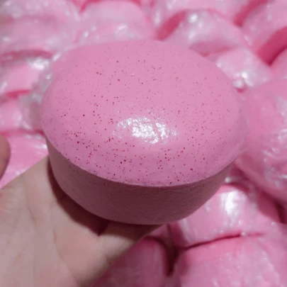 New Strawberry Mousse Cake Slow Rebound Anti-Stress Squishy Toy, Soft & Sticky Texture, Ideal Gift For Office Stress Relief, Decoration For Carnival, Party & Gathering