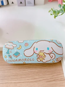 Sanrio Astuccio per occhiali carino con il personaggio Kuromi viola per donna, organizer per gioielli e occhiali da sole rosa con stampa My Melody, resistente e compressibile, accessorio portaocchiali estivo blu Cinnamoroll essenziale per auto e viaggio, portaocchiali da scrivania per scuola e ufficio, articoli Pochacco, regali di gruppo per damigelle, infermiere e insegnanti, regali per ragazze per vacanze e compleanni, articoli autorizzati Sanrio.