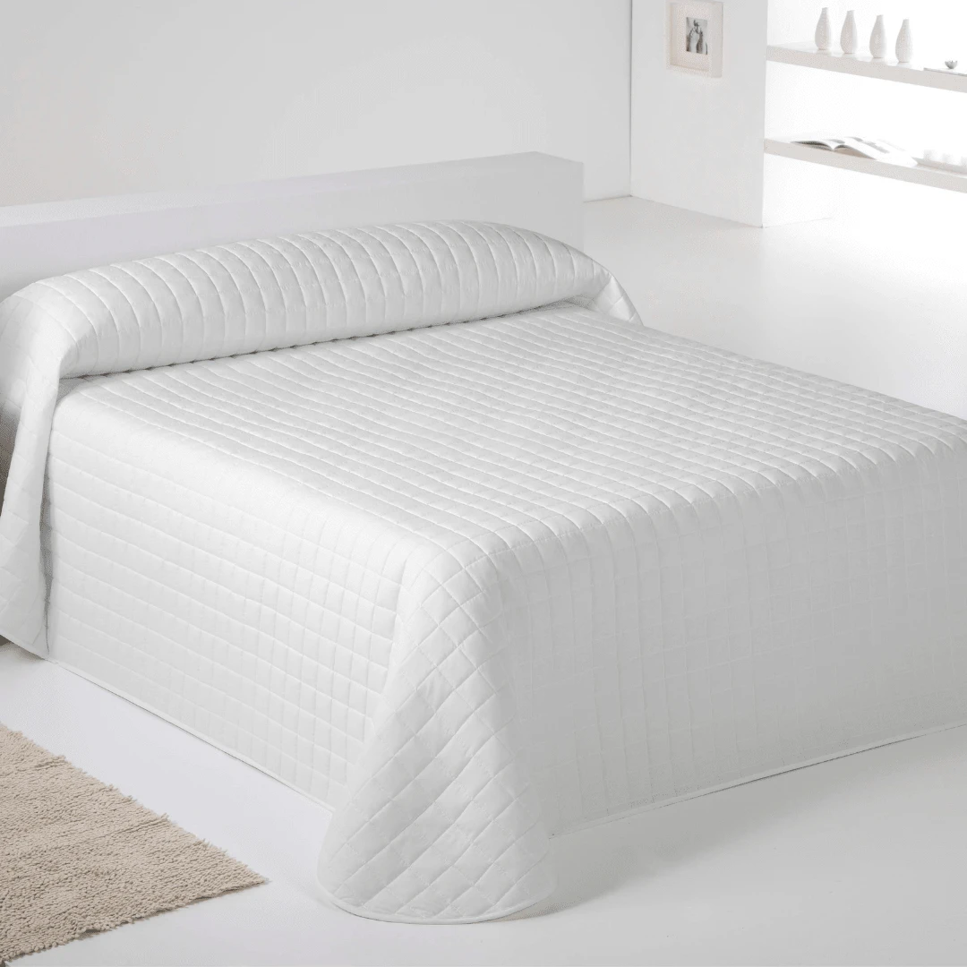 Naturals - Chăn đơn sắc có thể đảo ngược - Sợi nhỏ siêu mềm chất lượng cao - ✅ Giao hàng trong vòng 2-5 ngày - Trắng - Chăn chần bông hình thoi - Giường 90-105/135/150/180 - Đệm nhẹ 70 gram - Sản xuất tại Tây Ban Nha - trắng - Xem 1