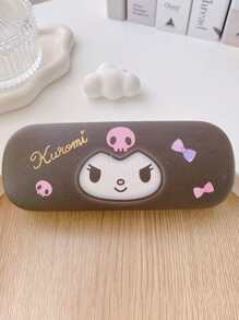 Sanrio Astuccio per occhiali carino con il personaggio Kuromi viola per donna, organizer per gioielli e occhiali da sole rosa con stampa My Melody, resistente e compressibile, accessorio portaocchiali estivo blu Cinnamoroll essenziale per auto e viaggio, portaocchiali da scrivania per scuola e ufficio, articoli Pochacco, regali di gruppo per damigelle, infermiere e insegnanti, regali per ragazze per vacanze e compleanni, articoli autorizzati Sanrio.