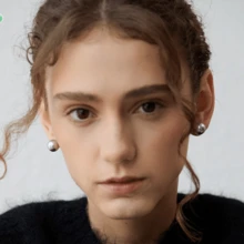 情人节礼物 酒红色心形耳钉 LOVE 珠宝