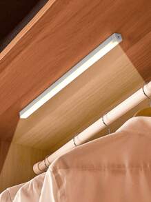 Lampe LED à détecteur de mouvement rechargeable, lampe d'armoire montée au mur avec adhésif magnétique et bouton-poussoir, lampe de couleur unie en plastique sur pied alimentée par USB pour les couloirs, la cuisine, les escaliers, à thème spatial, éclairage réglable