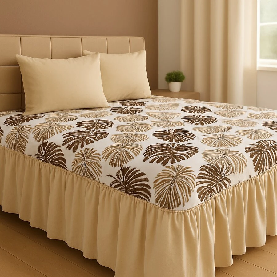 Printed Double Bedspread 03 Pieces With Ruffle And Pillowcases - Soft Light Immediate Shipping