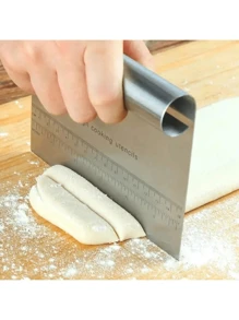 1pcStainless Steel Workbench Scraper - Multi-Purpose Dough Knife And Pastry Knife, Cutting Knife For Baking Flour, Cutting Noodles, Scraper With Scale, Baking Tool, Essential Kitchen Utensils For Baking