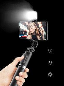 1 pezzo Bastone per selfie con luce supplementare, bastone per selfie estensibile per smartphone, treppiede per smartphone con telecomando senza fili, rotazione a 360° per iPhone/smartphone Android