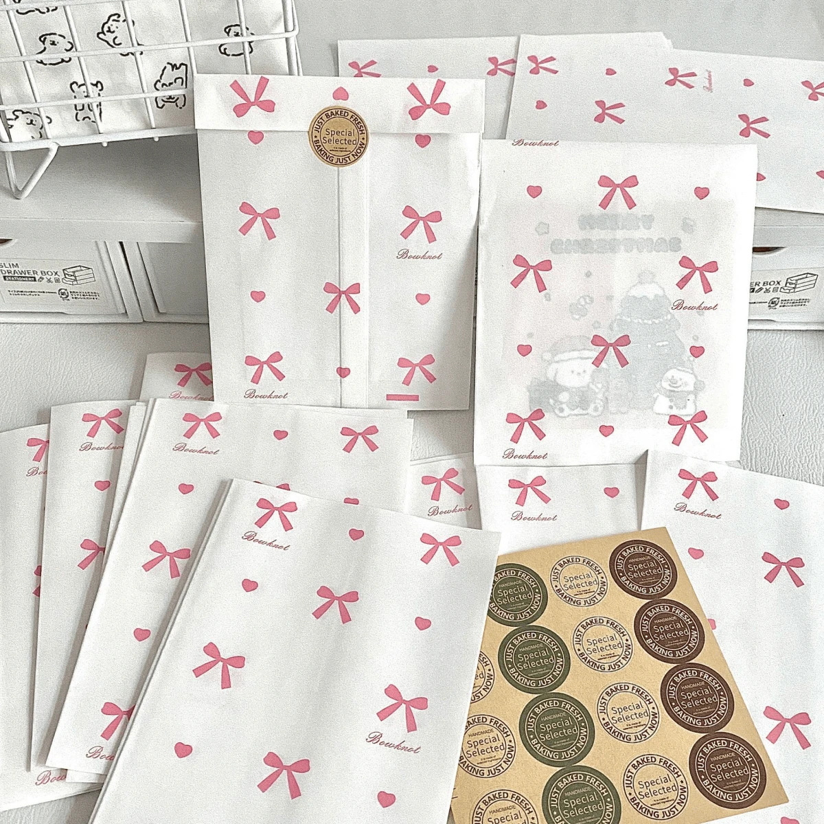 150 Pcs4.7x6.7 Inch Paper Gift Packaging Bags, Bow Pattern Packaging Bags, Small Gift Storage Bags, Suitable For Women's Parties, Festivals, Weddings, Birthdays, And Craft Gift Bags. - Multicolor - View 1