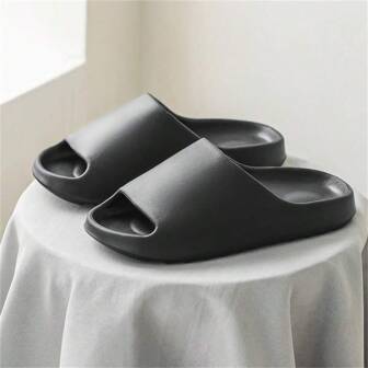 Summer Men & Women's Lightweight Soft Bottom Quick Dry Slippers, Slip-On Black House Slippers For Couple, Non-Slip Shower/Travel/Beach Sandals