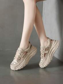 （建议选大一码）女士卡其色真皮运动鞋，新款户外厚底坡跟休闲鞋，时尚百搭度假风，学生户外徒步透气网面一脚蹬凉鞋，女士坡跟厚底鞋 - 卡其色 - 查看 3