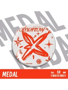 1pc/2pcs, Diameter 58MM, Highly Attractive, Interesting, TXT Boy Group Gossip Star Shiny Brooch Made Of High-Quality Metal Material. Ins Style Design, Red And Black Two-Color Pattern, Round Appearance, With Stars, Roses And Other Details, Can Be Used As A Decoration On Clothing Or Bags. Suitable For Daily Matching, Can Also Be Used As A Gift For Fans To Celebrate Related Activities. - Multicolor - View 3