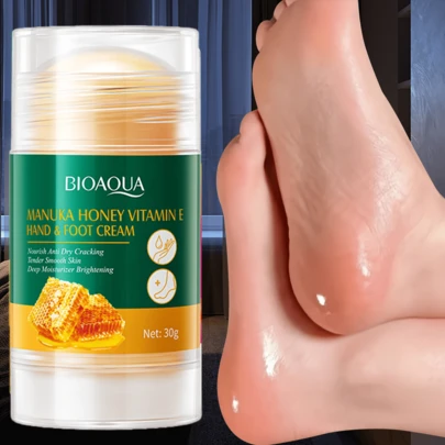 1PC/2PCS 维生素E保湿手足霜，蕴含维生素E和麦卢卡蜂蜜，滋润修复干燥、皲裂肌肤，缓解干燥，持久保湿，轻盈不油腻，防止脚干裂，令双脚柔软光滑，滋养双足，易于吸收，适合所有肤质