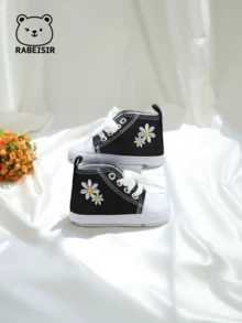 RABEISIR 适合女婴的时尚可爱刺绣雏菊运动鞋，轻便防滑鞋，适合室内户外散步，四季皆宜 - 黑色 - 查看 8