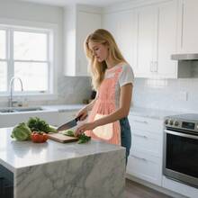 This Apron Features A Women's Striped Design With Pockets, A Fresh And Clean Work Uniform Style Suitable For Kitchen And Home Country Style, Can Be Used For Wiping Hands And Tying Around The Waist. - Multicolor - View 3