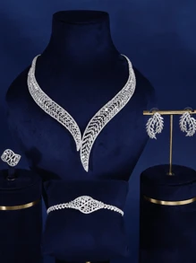 Nouveau design 2024 Parure de bijoux de collier de fleur de feuille en rhodium pour banquet. Assortiment avec gros vendeur du Moyen-Orient Dubaï Arabe