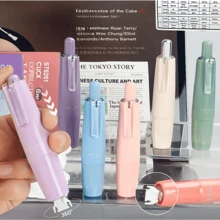 4 Pezzi di nastro correttore retrattile a forma di penna, design compatto e alla moda, nastro bianco cancellabile, ideale per la scuola e l'ufficio, forniture scolastiche, ritorno a scuola