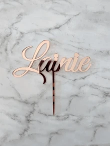 كعكة عيد الميلاد المخصصة اسم الحامل / أكريليك / خشبي ، لوحة ديكور كعكة استحمام الطفل المخصصة ، حامل كعكة الاسم ، كعكة الزفاف المخصصة ، ديكورات الكعك ، هدية عيد الحب ، هدية للأم ، هدية للأصدقاء ، ديكور المنزل ، ديكورات ، هدية شخصية ، هدية مخصصة