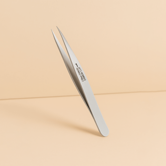 Precise Slant Tip Eyebrow Tweezers - Silver Stainless Steel Facial Hair Remover Tool - Easy Grip Professional Brow Shaping & Stray Hair Plucking (1 Pc),Makeup,Cheap,Room Decor,Vanity,Travel,Bedroom,Makeup Accessories,Tweezers,Cheap,Stocking Stuffers,Makeup,Makeup Tools,Cheap Stuff,Gifts,Gifts For Women,Christmas Gifts